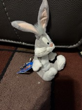 Warner Bros. Looney Tunes Bugs Bunny Mini Plush Keychain 1998 Vintage MPN 41007