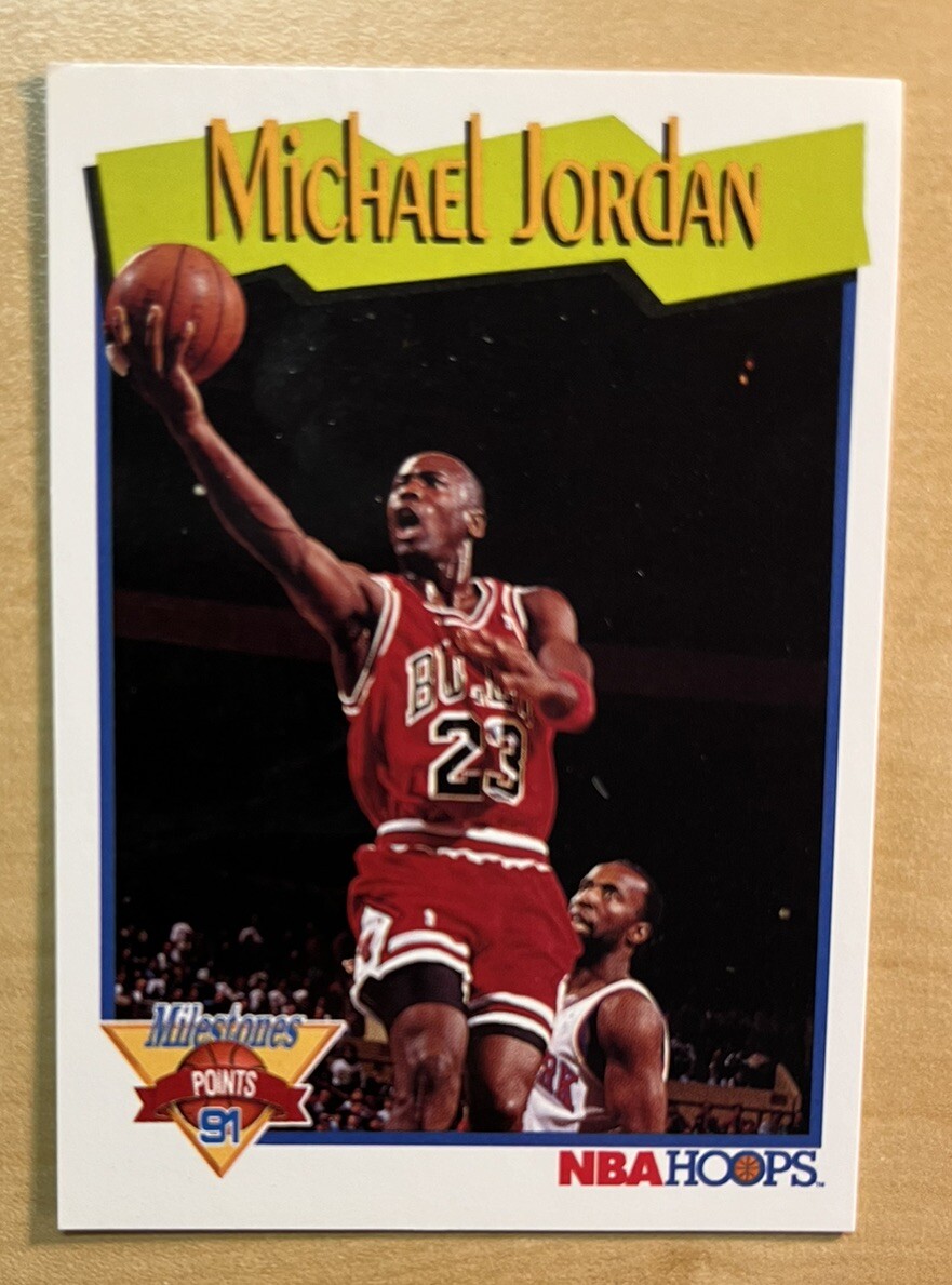 Michael Jordan 1991-92 NBA HOOPS MILESTONES Card #317, Chicago Bulls, GOAT