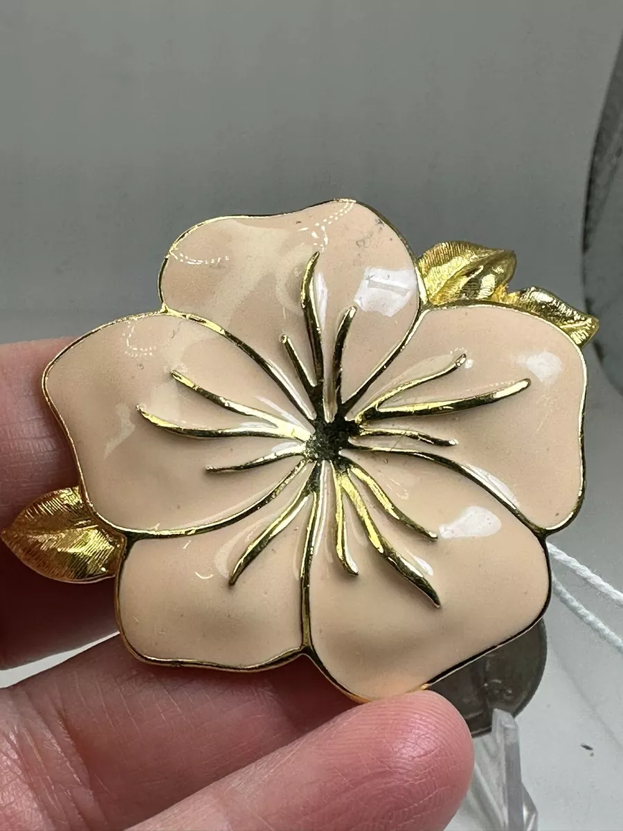 Rare vintage best sale brooches
