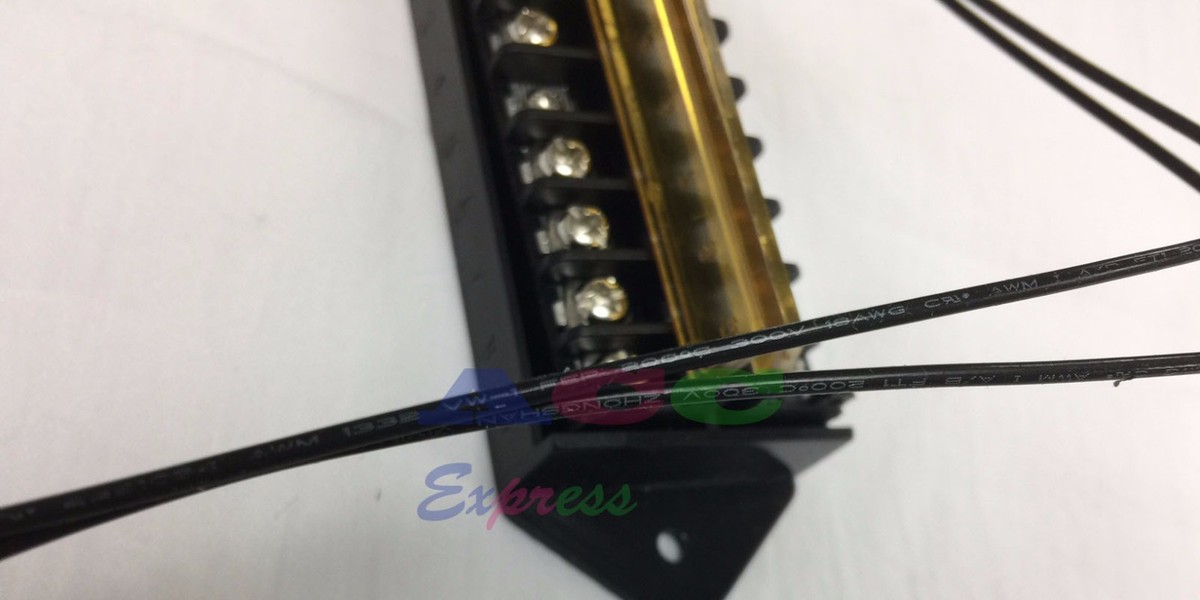 1 To 8 Way Terminal Block Bus Bar - Splits Single Input To 8 Outputs, Screw-On Connectors