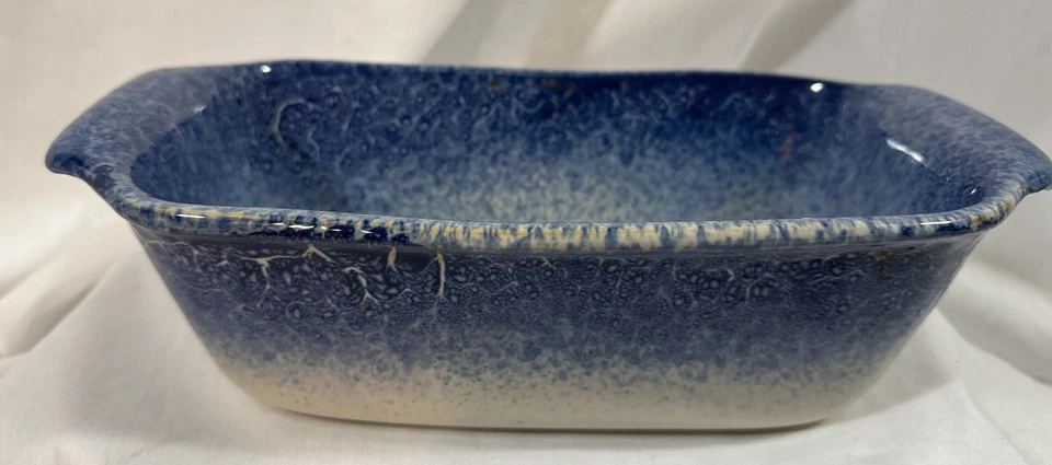 Libbey Artisan Stoneware Loaf Bread Pan ~ 11" X 5 3/4" and 3" Deep Blue/Cream - Image 3 of 4