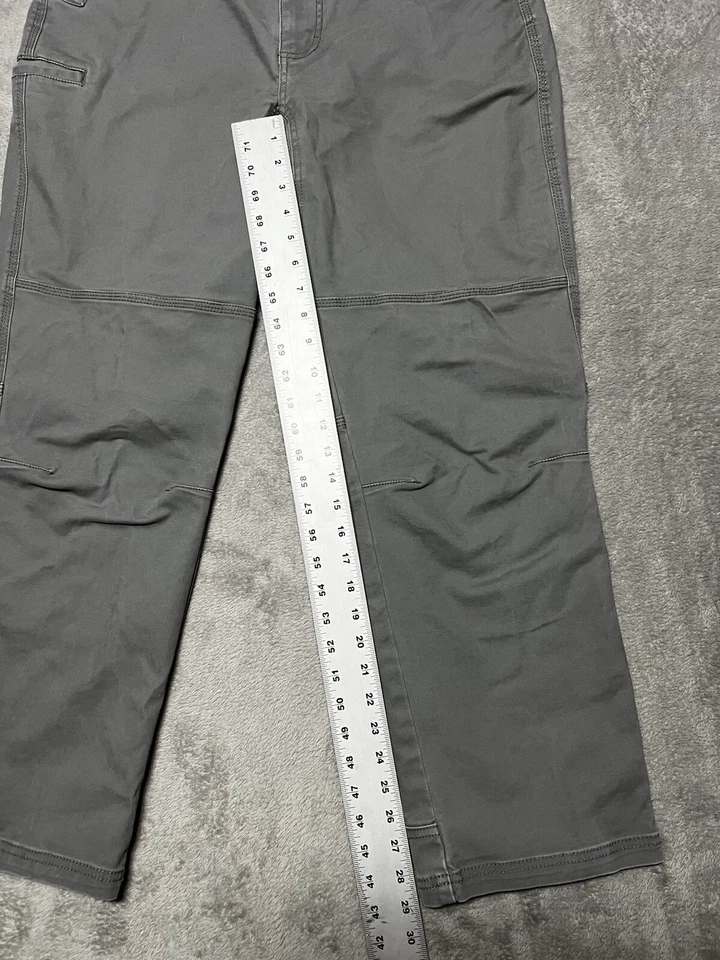 Red Head Jeans Men's 35x30 Grey Rugged Bass Pro Brand  - Image 4 of 4