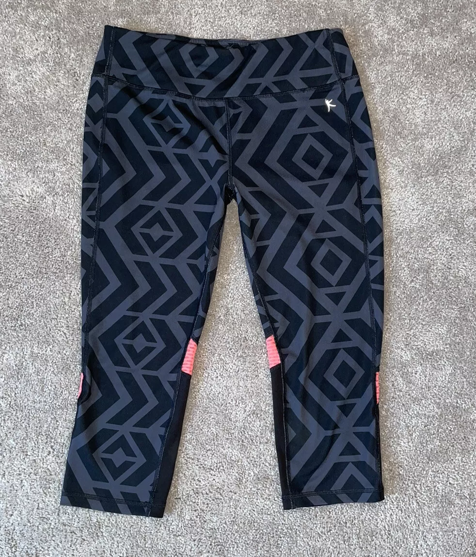 Women's Danskin Capri Fitted Leggings Black Geometric - Size M