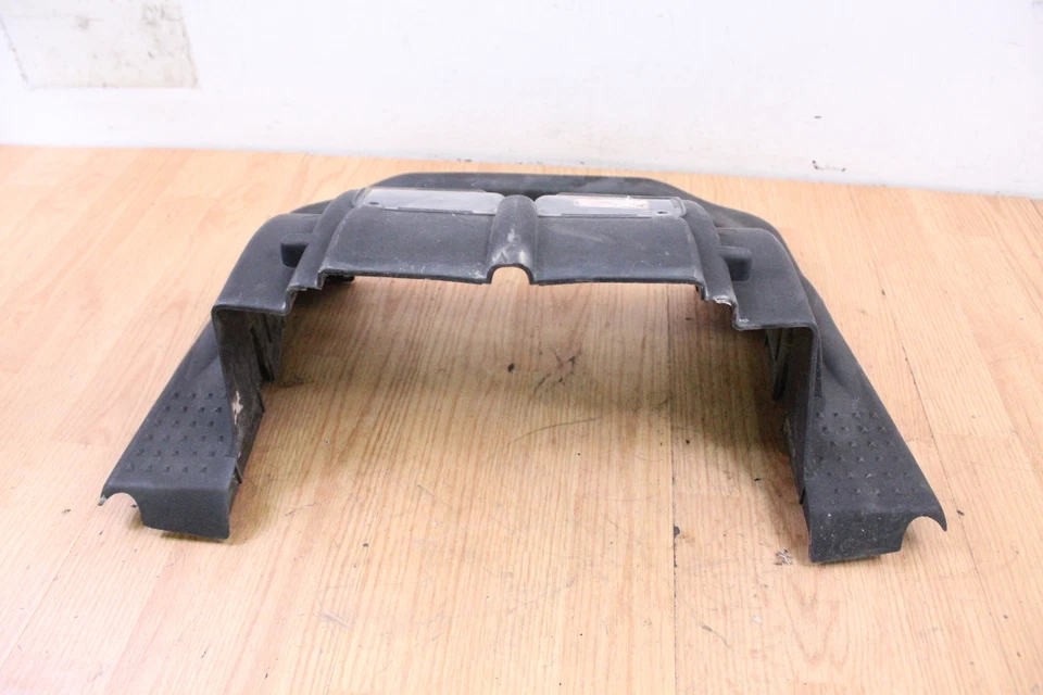 Parachoques trasero Arctic Cat ZR 440 SNO PRO 2002 Foto 4 de 4