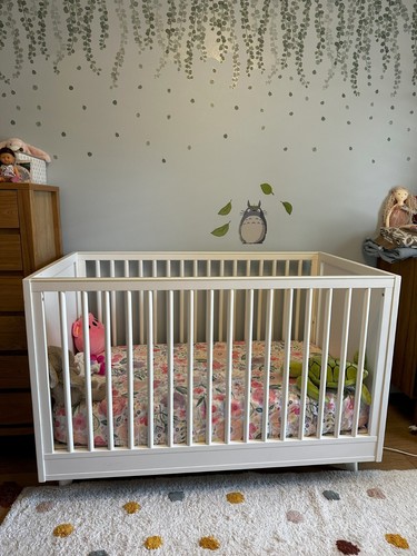 Pottery Barn Cot/Crib with conversion kit, mattress, and mobile arm - Picture 2 of 10
