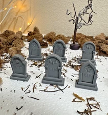 SMALL - GRAVE TOMBSTONES - FOR VILLAGE / DIORAMA -  SET OF 6EA. 3D PRINTED