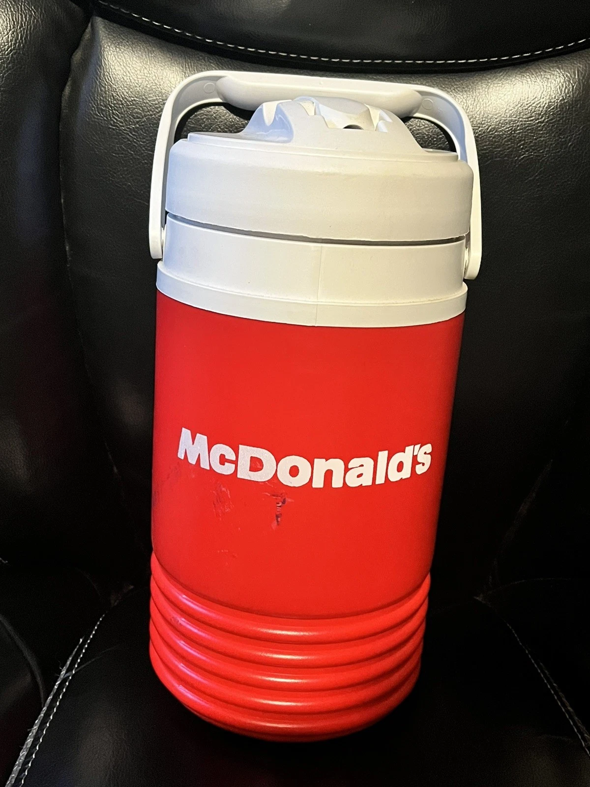 McDonalds x Igloo Half Gallon Beverage Cooler Jug U.S.A. Promo