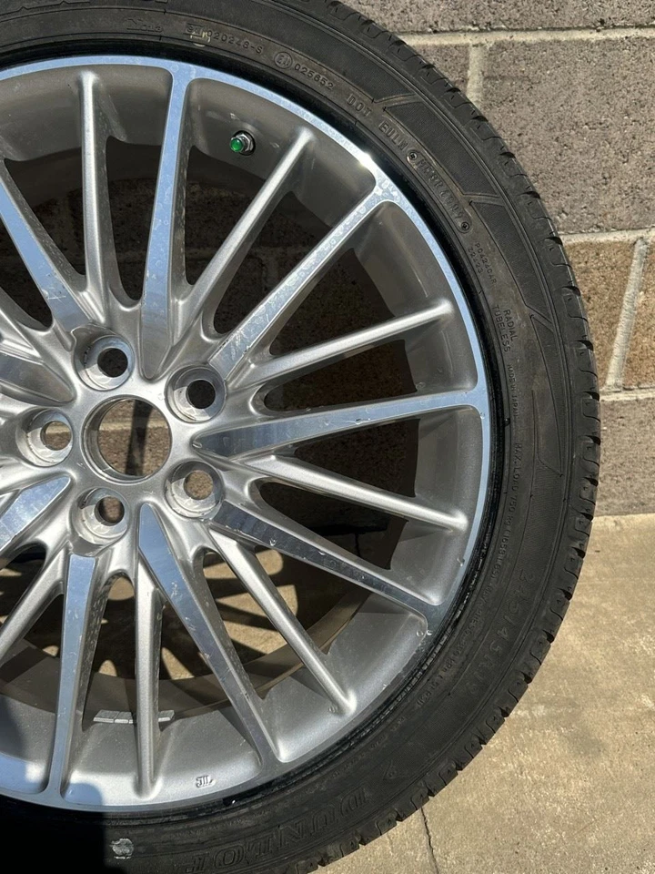 2010 LEXUS LS460 SPARE WHEEL 245 45 19 RIM WITH DUNLOP TIRE 99% TREAD Foto 4 de 4