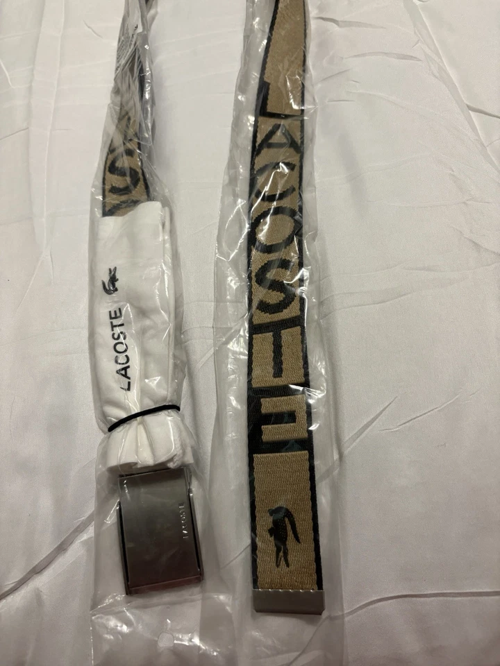 Cinturón estilo lona Lacoste tostado y marrón con hebilla para hombre talla 44 nuevo con etiquetas Foto 2 de 4