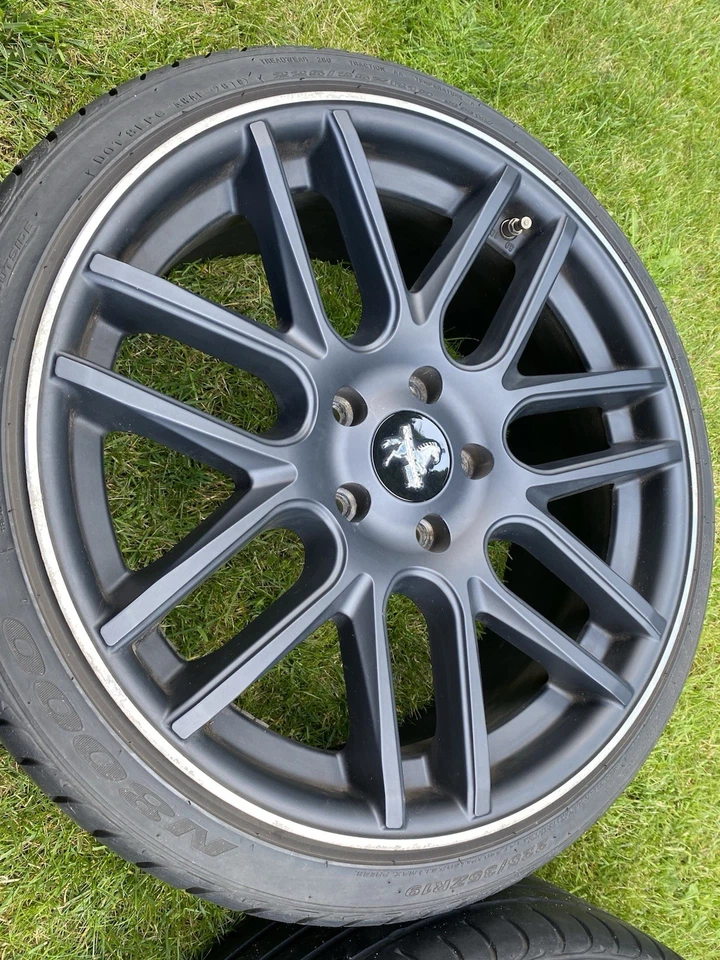 Keskin Kompletträder KT14 8Yx19 H2 225/35 Z R19 - Bild 2 von 3