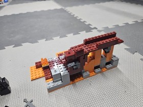 LEGO Minecraft The Wither Set 21126 - Complete With Instructions And Minifigs