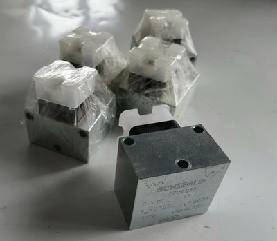 1pc NEW valve solenoid coil valve   7709050 By FedEx or FedEx #V2KC CH #lk
