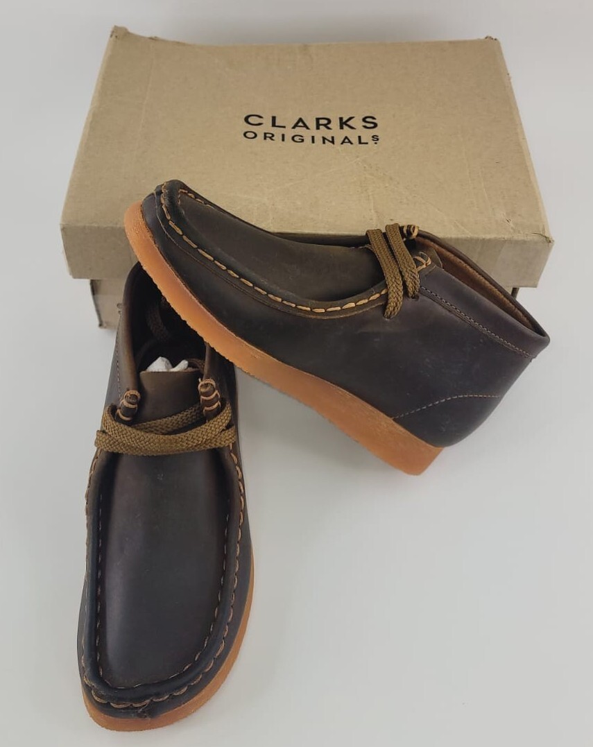 Clarks Originals Wallabee Boots Lace Up Jaune Miel Leather Kids 11