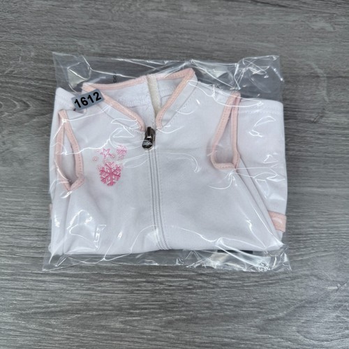 Bambola American Girl 18" in pensione vestito chic innevato bianco solo maglione con cintura - Foto 10 di 10