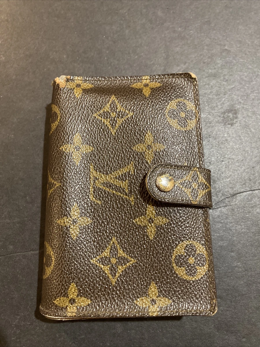 051 Pre-Owned Louis Vuitton Monogram Bifold Zip Wallet SP 1927