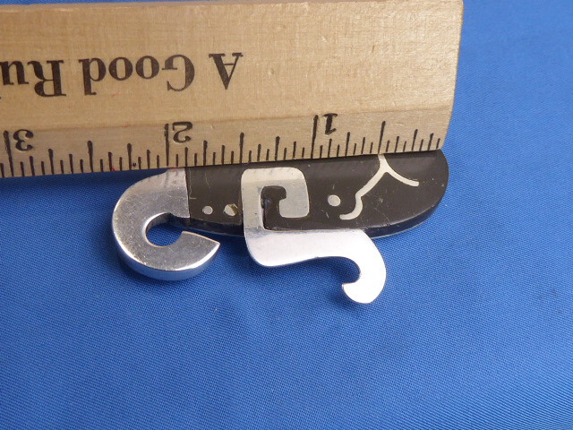 MID CENTURY 1960'S "LOS CASTILLO" ONIX NEGRO TAXCO STERLING ONYX PIN RARE FIND