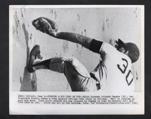 1963 Press Photo, Orlando Cepeda San Francisco Giants vs Chicago Cubs - Picture 2 of 3