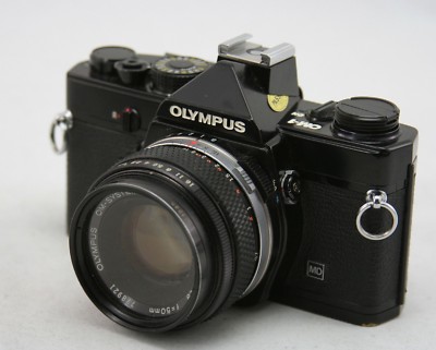 OLYMPUS  Ｍ−１ Olympus OM 1 MD camera 35mm SLR + 5x OM Zuiko lens + flash + bags