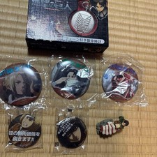Attack on Titan tin badge and pocket watch set