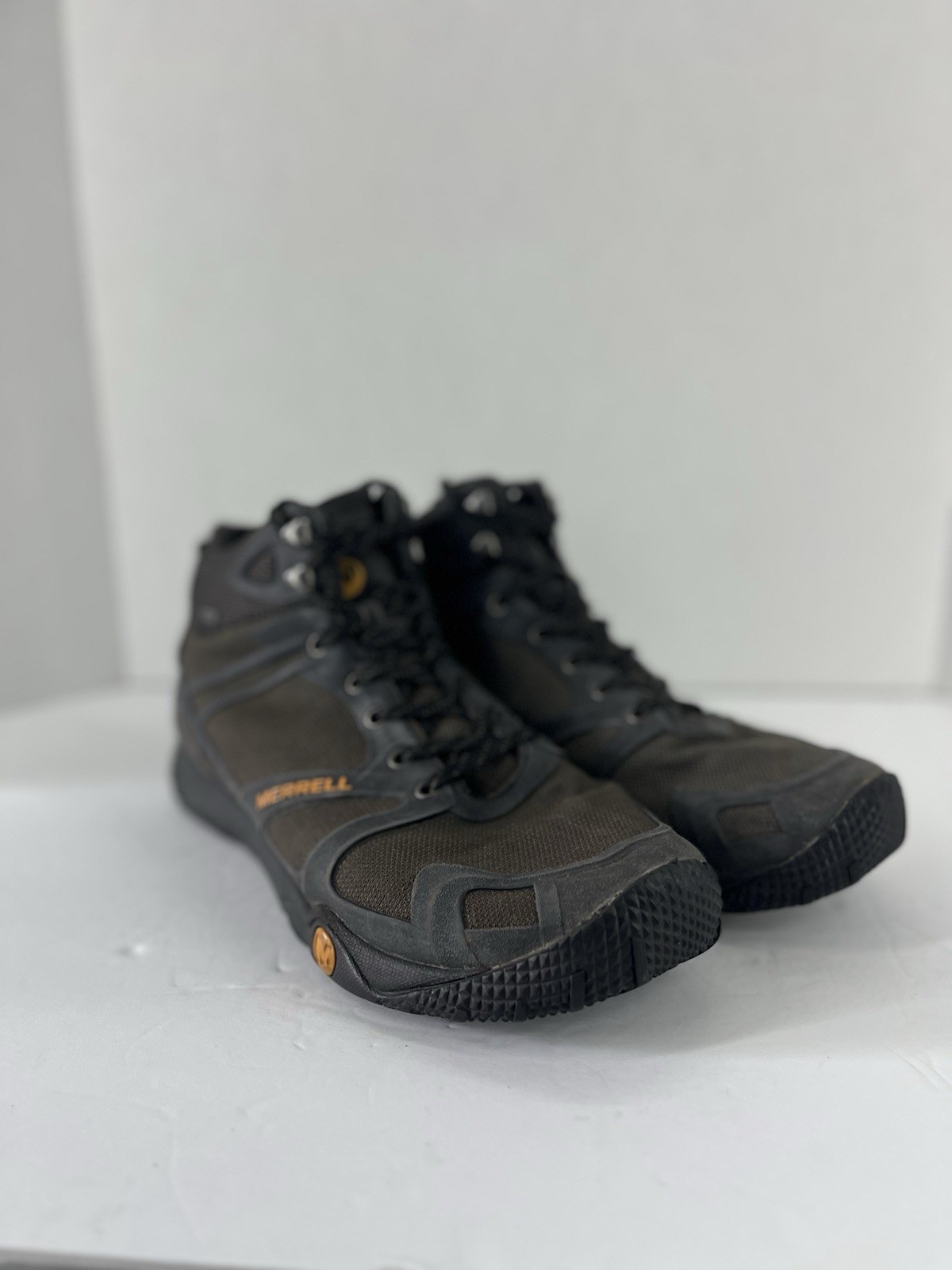 Scarpe da trekking Merrell uomo Protea metà sport escursionismo caviglia alta nere *senza solette