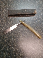 Wade & Butcher Straight Razor &ldquo;You Lather Well I'll Shave Well&rdquo; with Coffin Box