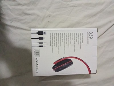 B39 Wireless Bluetooth Headband Over-Ear Headphones Red/Black TF Card MP3 Mic
