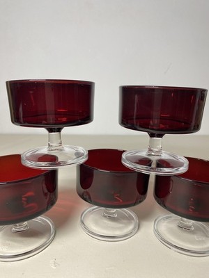 5 Vintage 70er Jahre Französische Luminarc Rubinrot Champagner Coupe Gläser - Dessert  