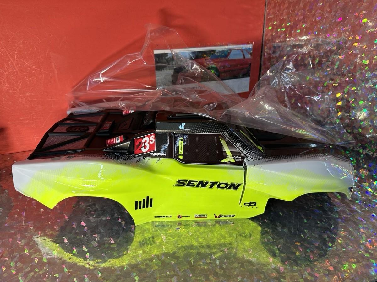 ARRMASENTON 4WDローラー シャーシ メカなし カスタムベースに最適 Arrma Senton 4X4 BLX 223s V4 CLIPLESS Body Painted Yellow White