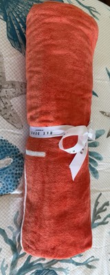 NWOT Rae Dunn Beach Towel - HOT MAMA  (36 x 68)