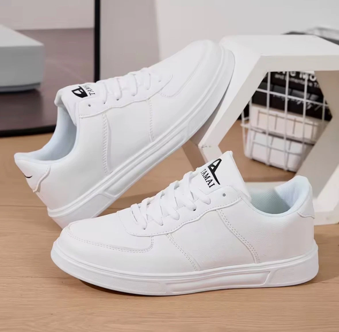 Leather Men White Sneakers Breathable Skateboarding Shoes
Opens in a new window or tab