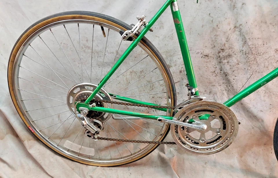 1974 Schwinn Varsity Vintage Road Bike 51cm Small High Flange Steel USA MADE 27" - Image 3 of 4