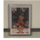 Fleer 1990 Michael Jordan #26 Chicago Bulls Base Set NBA Basketball Card