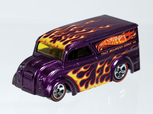 Hot Wheels Dairy Delivery from Collector Top 40 Set Mint Condition Purple 1:64 - Afbeelding 1 van 5
