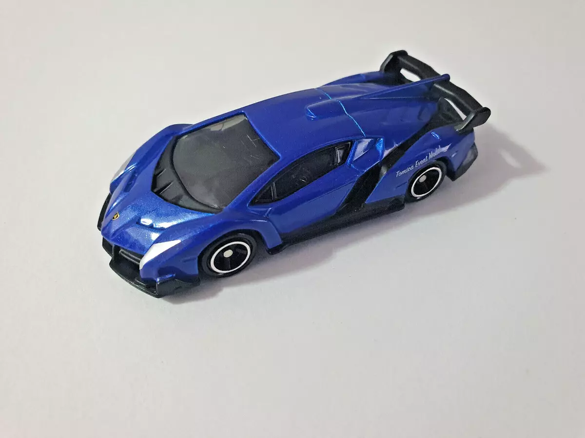 Tomica hotsell lamborghini veneno