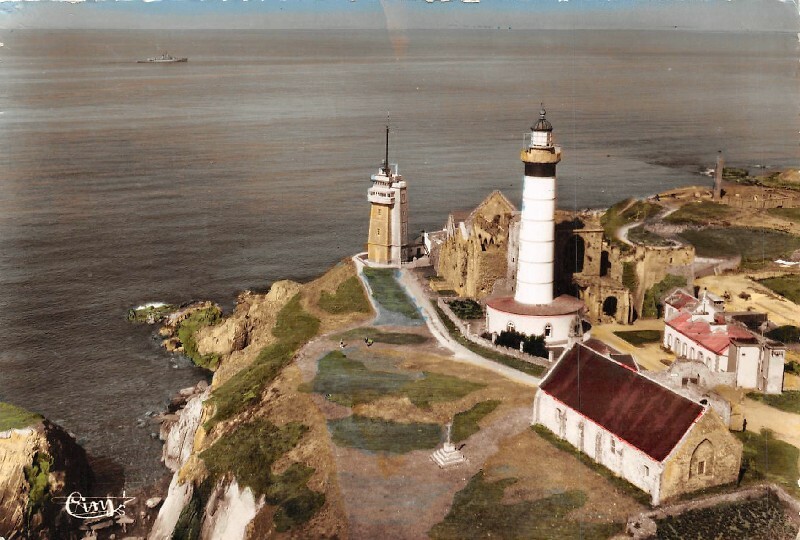 Pointe-st-Mathieu - El Faro Abadía