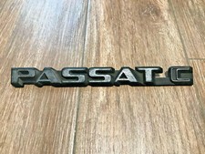 VOLKSWAGEN VW PASSAT C 321853687K LOGO SIGLA EMBLEMA FREGIO STEMMA SCRITTA BADGE