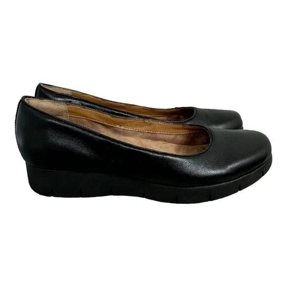 Clarks Black Daelyn Towne Leather Flat size 8 wide eBay