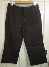 Dockers Brown Khaki Capri Pants Womens Size 8 31x22 Pockets Stretch 75-33687