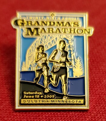 Grandma's Marathon Duluth Minnesota 2005 Twenty-Ninth Annual Metal Collector Pin