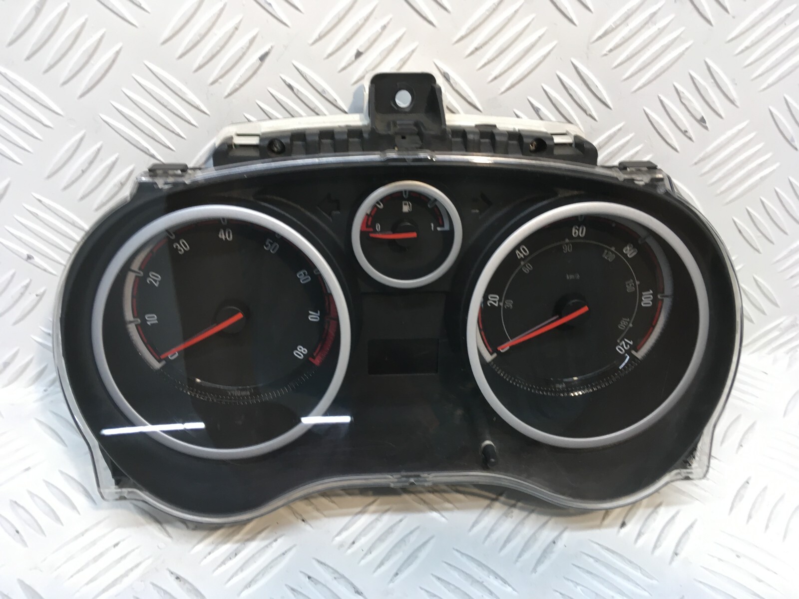 Vauxhall CORSA D 1.2 Clocks Speedo Instrument Cluster 13264276 for 