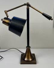 Vintage Industrial Art Deco Machinist Adjustable Factory Desk Lamp *Damaged*