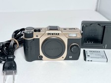 PENTAX Q10 12.4MP Digital Camera Kit w/ SMC 5-15mm Lens  Q-10 japanese Silver