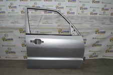 Porte avant et accessoires Mitsubishi MONTERO