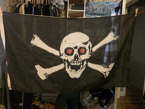 Lot of 4 Pirate Flags!  Skull & Crossbones, Pirate Booty, Jolly Roger! Cool!