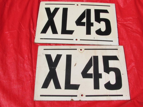 1960'S 2 MASONITE DEKALB XL-45 SEED CORN SIGN ILLINOIS DEALER FIELD ROW PLOT