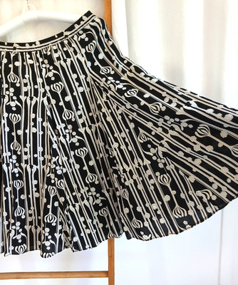 Marco Polo Cotton Skirt Size 8 Black White Print Flared stylish and elegant