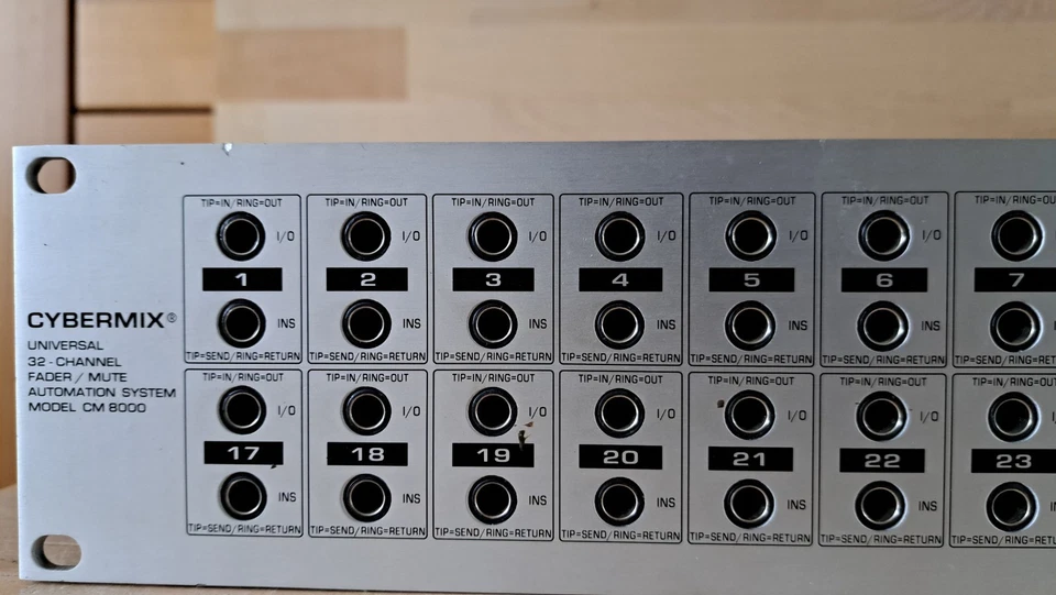 Behringer Cybermix CM8000 Automatisierungseinheit für 32 Kanal Analog Mixer - Bild 3 von 4