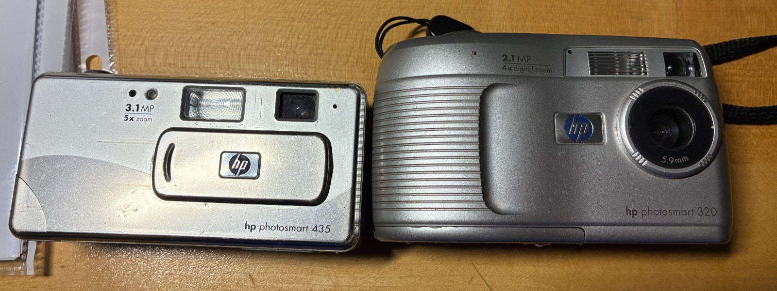 Vintage HP photosmart 320 camera working, HP photosmart 435 not working