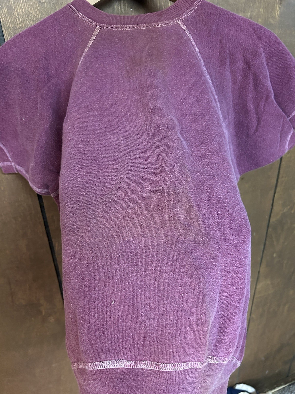 VTG 70s 80s Distressed Faded Short Sleeve Raglan Sweatshirt Small Light Red