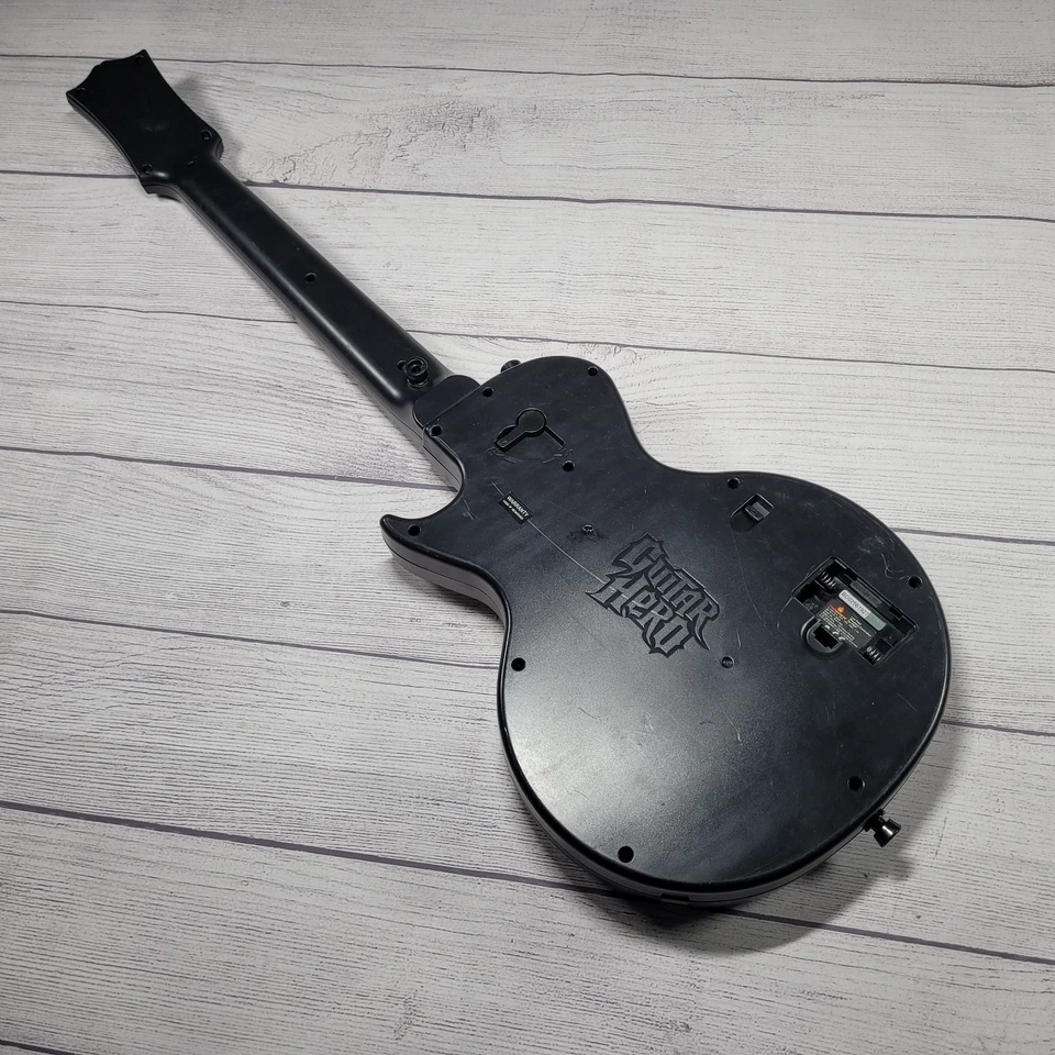 Aerosmith Gibson Les Paul Guitar Hero Controller 95337 805 PS3 Strap NO DONGLE - Image 2 of 4